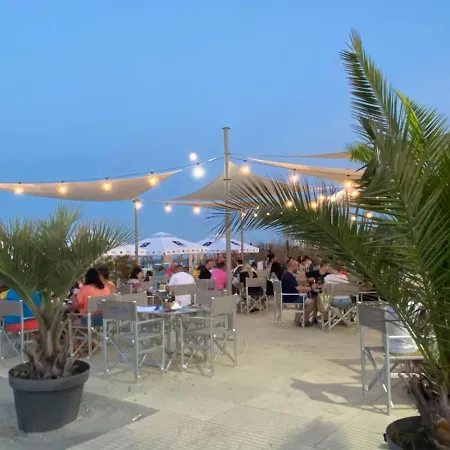 Vela Luxury Sea View - Marina Surf Apartment Navodari